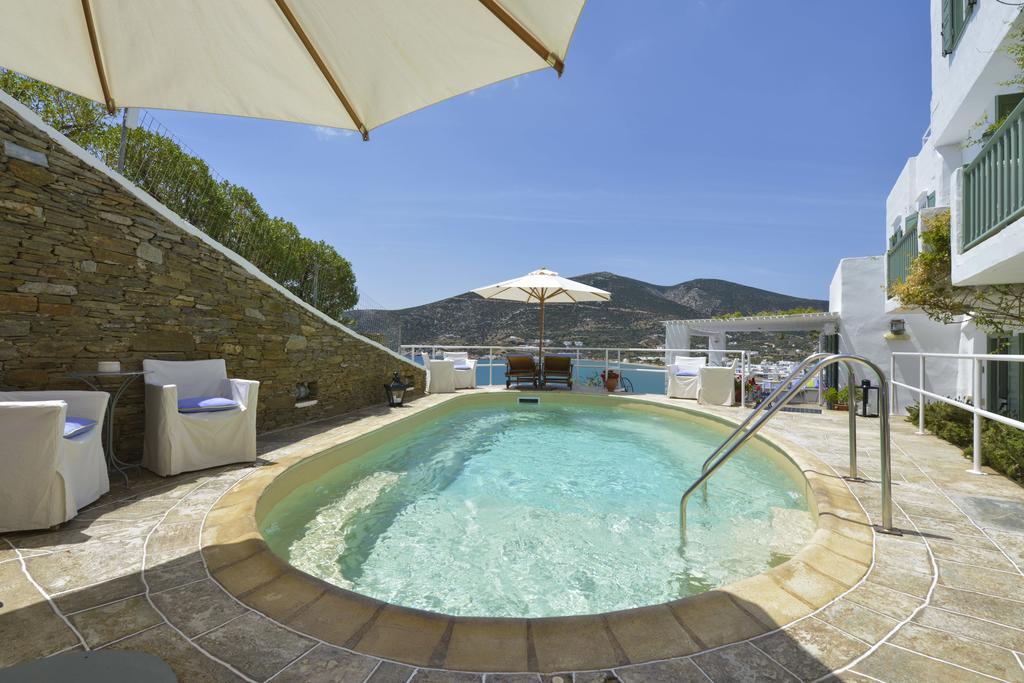 Niriedes Hotel Platis Gialos  Exterior foto